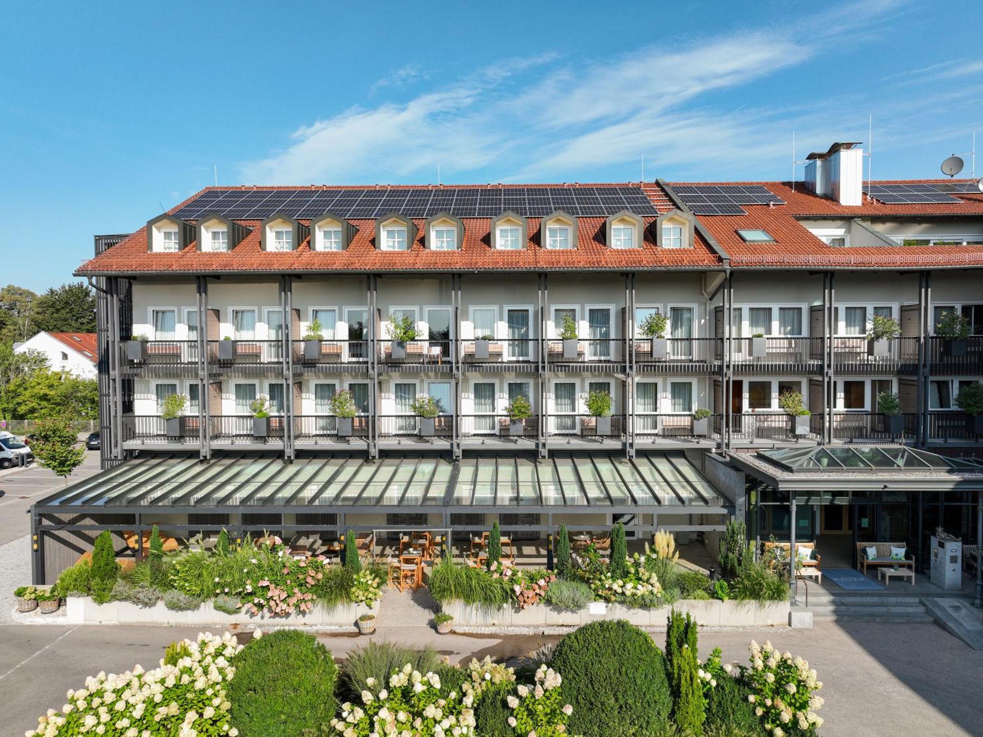 Bauer Hotel Und Restaurant Feldkirchen  Exteriör bild