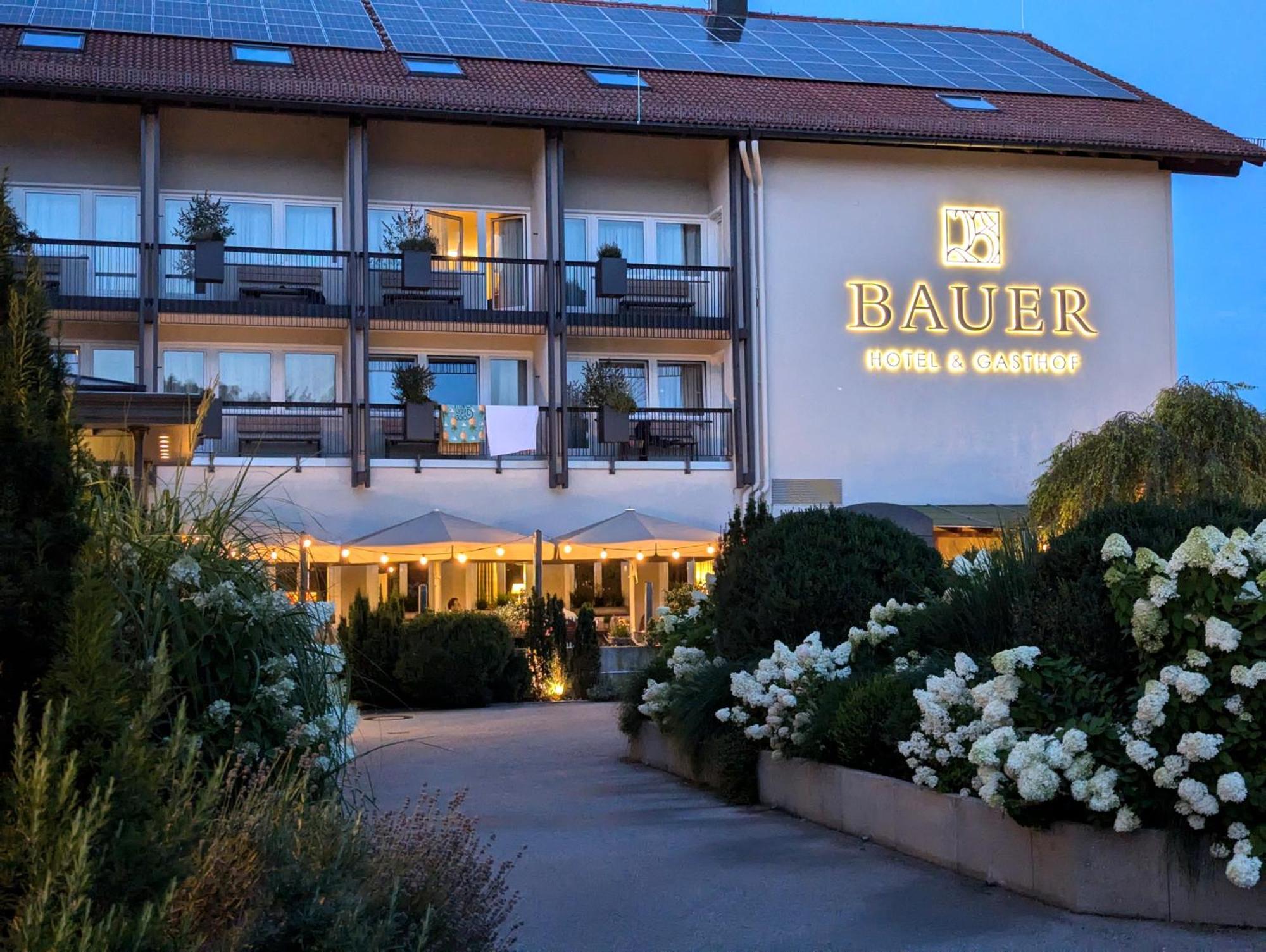 Bauer Hotel Und Restaurant Feldkirchen  Exteriör bild