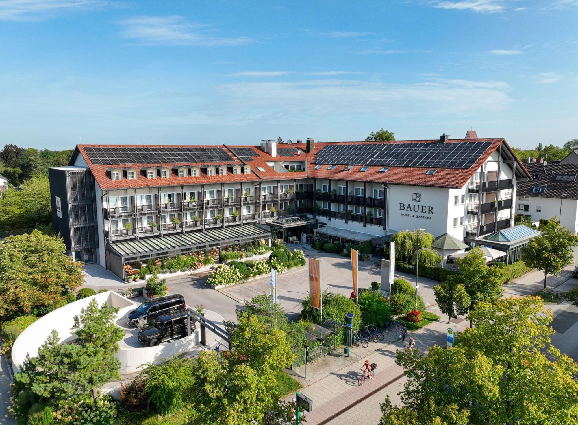 Bauer Hotel Und Restaurant Feldkirchen  Exteriör bild